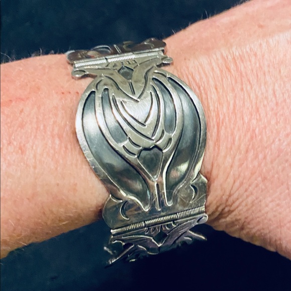 Beautiful 925 Sterling Silver Bracelet - Picture 3 of 5